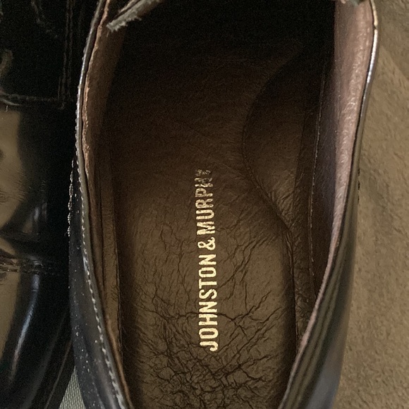 JOHNSTON & MURPHY - Picture 6 of 7